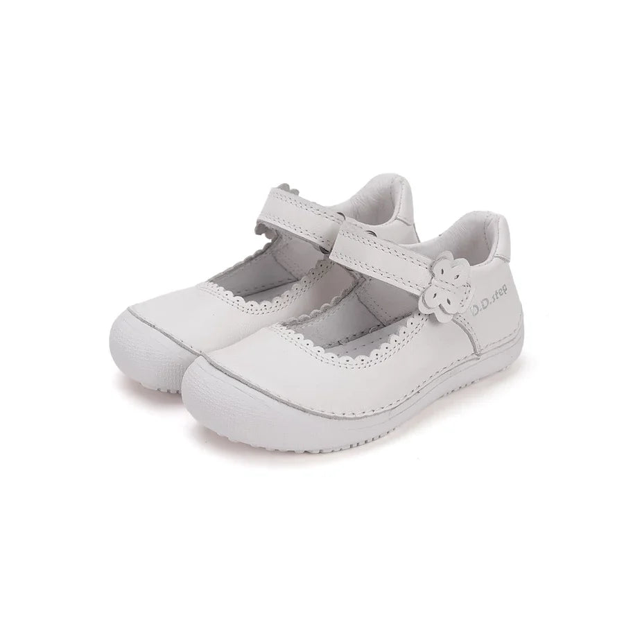 D.D.Step kivágott lány cipő Barefoot 25-30 fehér pillangós Fő kép