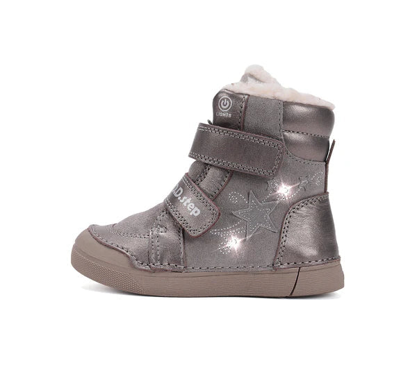 D.D.Step bélelt LED-es bakancs lányoknak 25-30 Bronz csillaggal Másodlagos kép