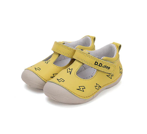 D.D.Step pantofi baieti deschisi 19-24 Yellow cu fulger Fő kép