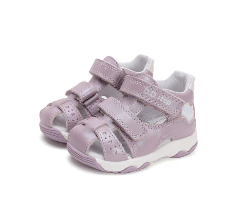 D.D.Step sandale fetite 26-31 Mauve cu inimoara