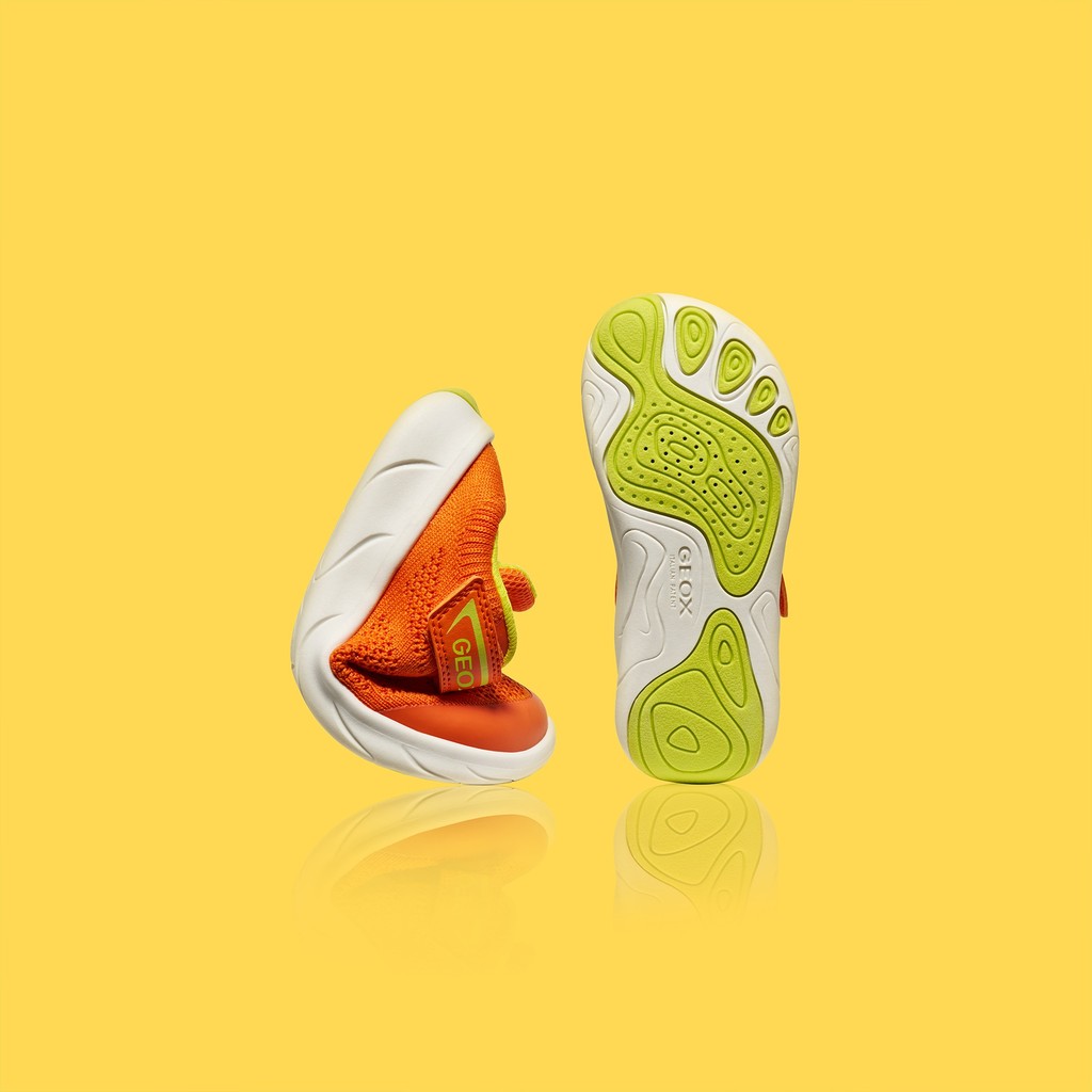 Geox sportcipő fiúknak Barefoot Foot-Run 26-34 Royal/Watersea Másodlagos kép