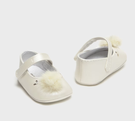 Mayoral botosei fete balerini cu pompon 15-19 Off-white Fő kép